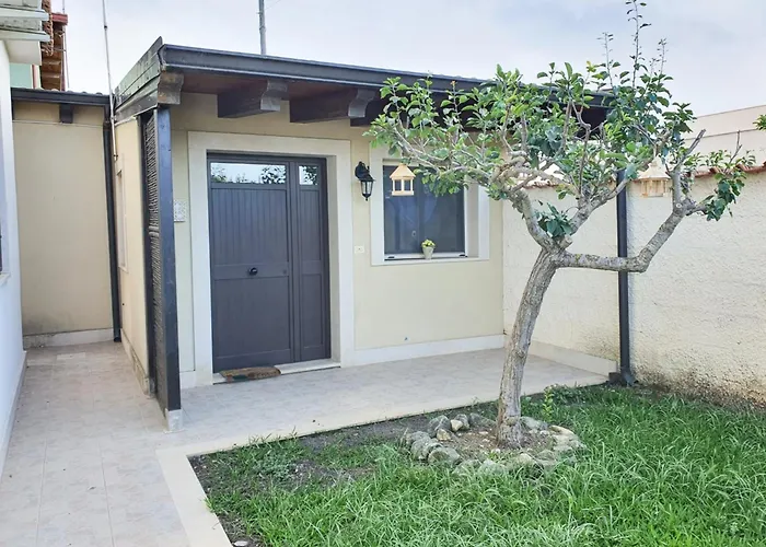 Villa La Sosta - 150M Dal Mare - Patio Privato E Areal Relax